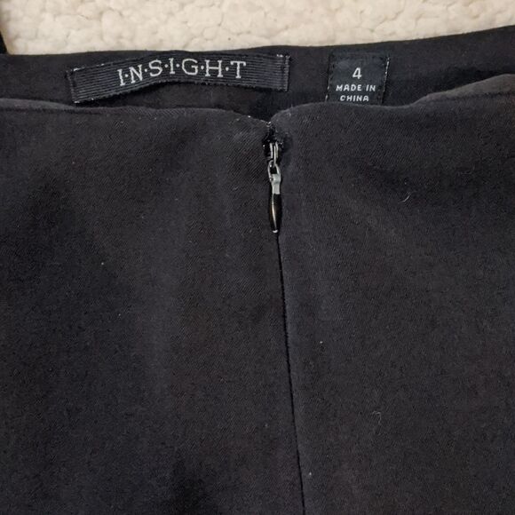 💜5/$25 SIZE 4 black front zip trousers insight - Picture 2 of 2